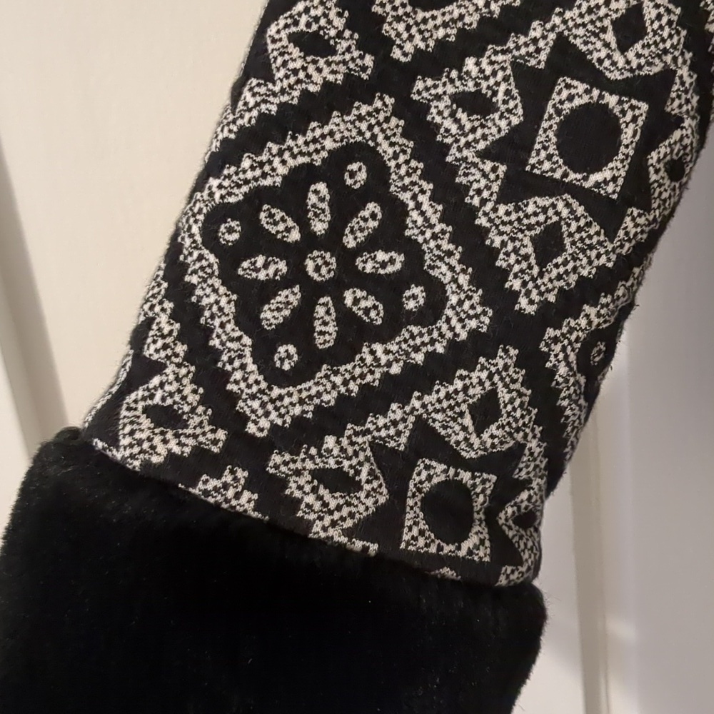 Faux Fur Quilted Jacket Collar Cuffs Black and White Artsy Petite Small - Picture 4 of 6